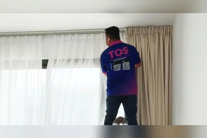 Curtain cleaning